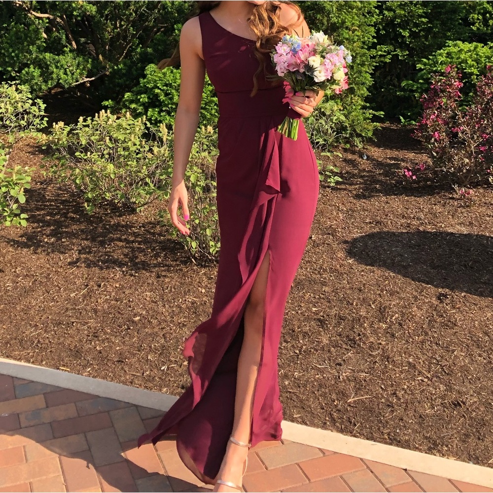 Elegant Burgundy One Shoulder Prom Dress